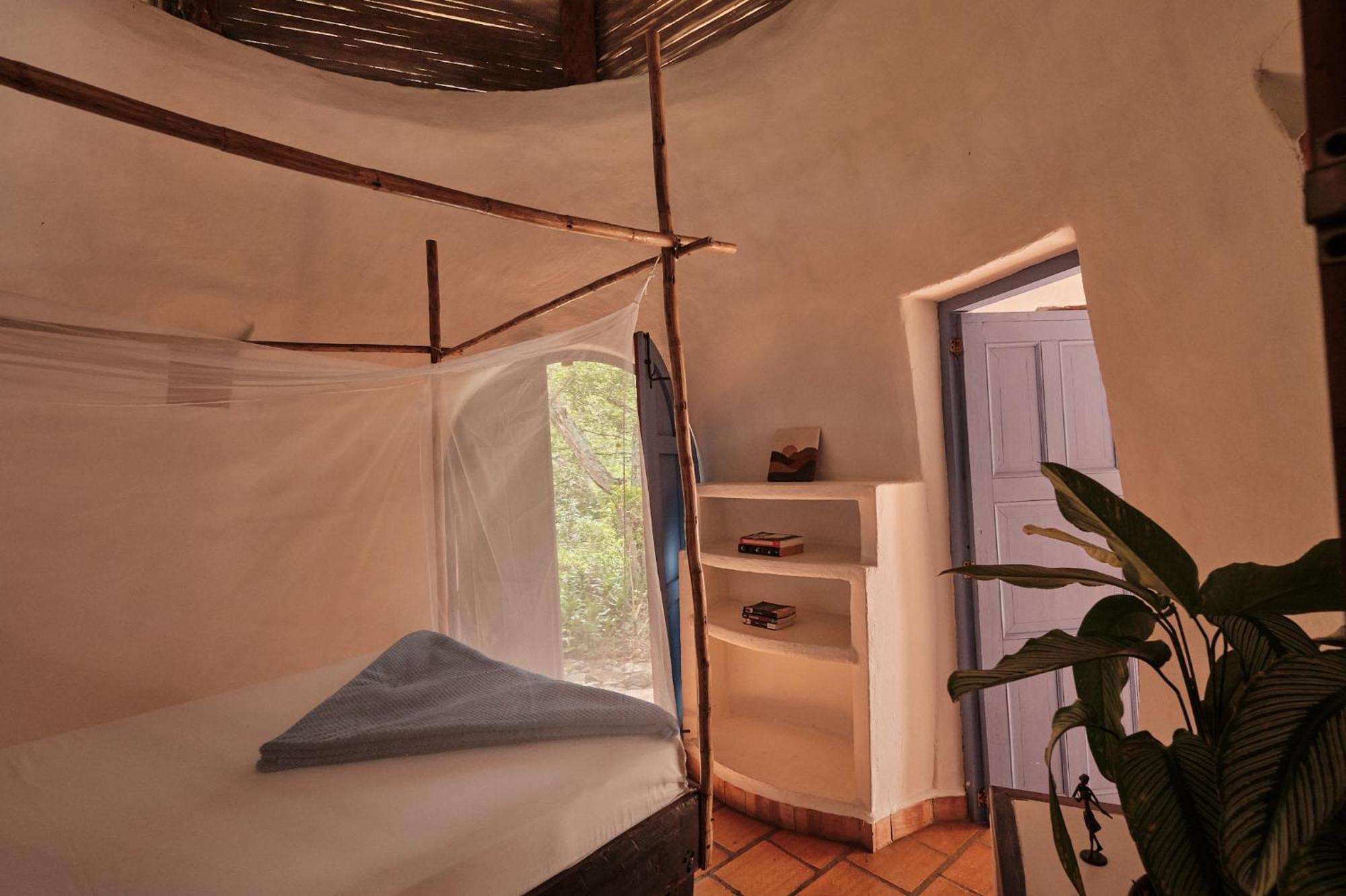 Nomad Hostal - บาริชารา ภายนอก รูปภาพ